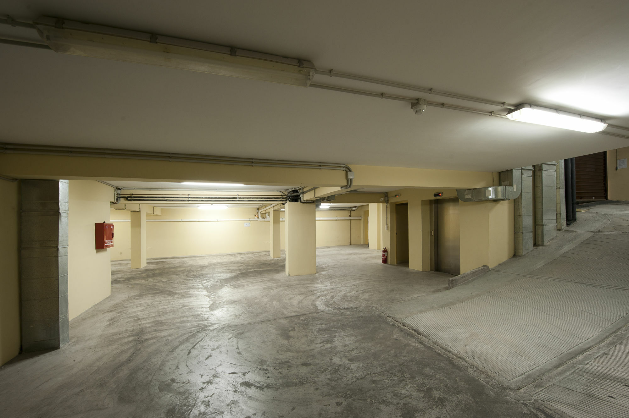 Efplias Hotel Apartments 피레아스 외부 사진